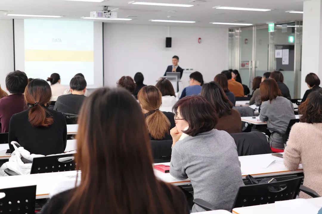 https://lingchen-resource.oss-cn-shenzhen.aliyuncs.com/admin/pro/20230321/640%20(49).jpg