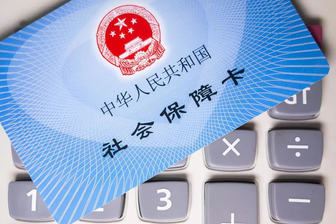 https://lingchen-resource.oss-cn-shenzhen.aliyuncs.com/admin/pro/20230321/640%20(60).jpg