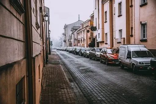 https://lingchen-resource.oss-cn-shenzhen.aliyuncs.com/admin/pro/20230321/640%20(74).jpg