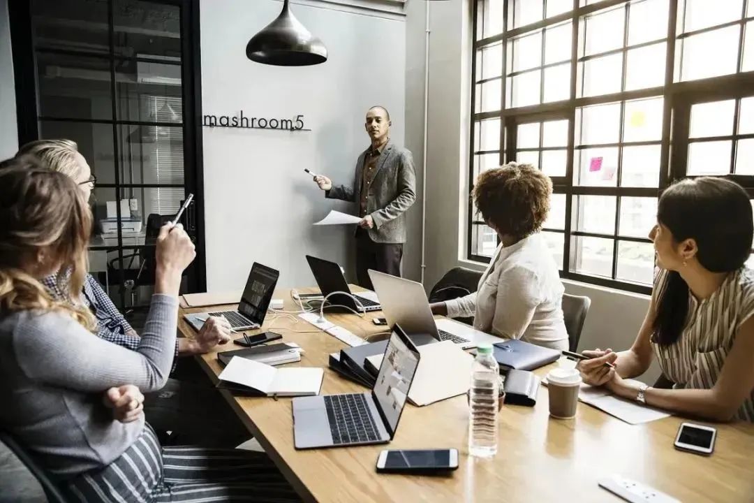 https://lingchen-resource.oss-cn-shenzhen.aliyuncs.com/admin/pro/20230321/640%20(87).jpg
