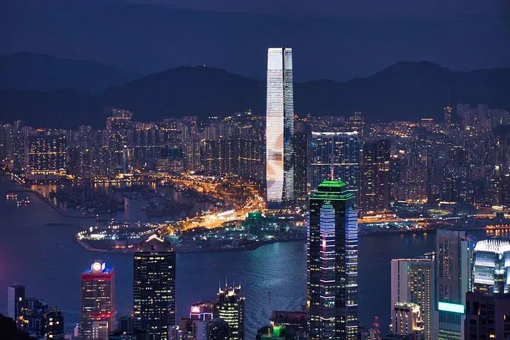 https://lingchen-resource.oss-cn-shenzhen.aliyuncs.com/admin/pro/20230322/640%20(1).jpg