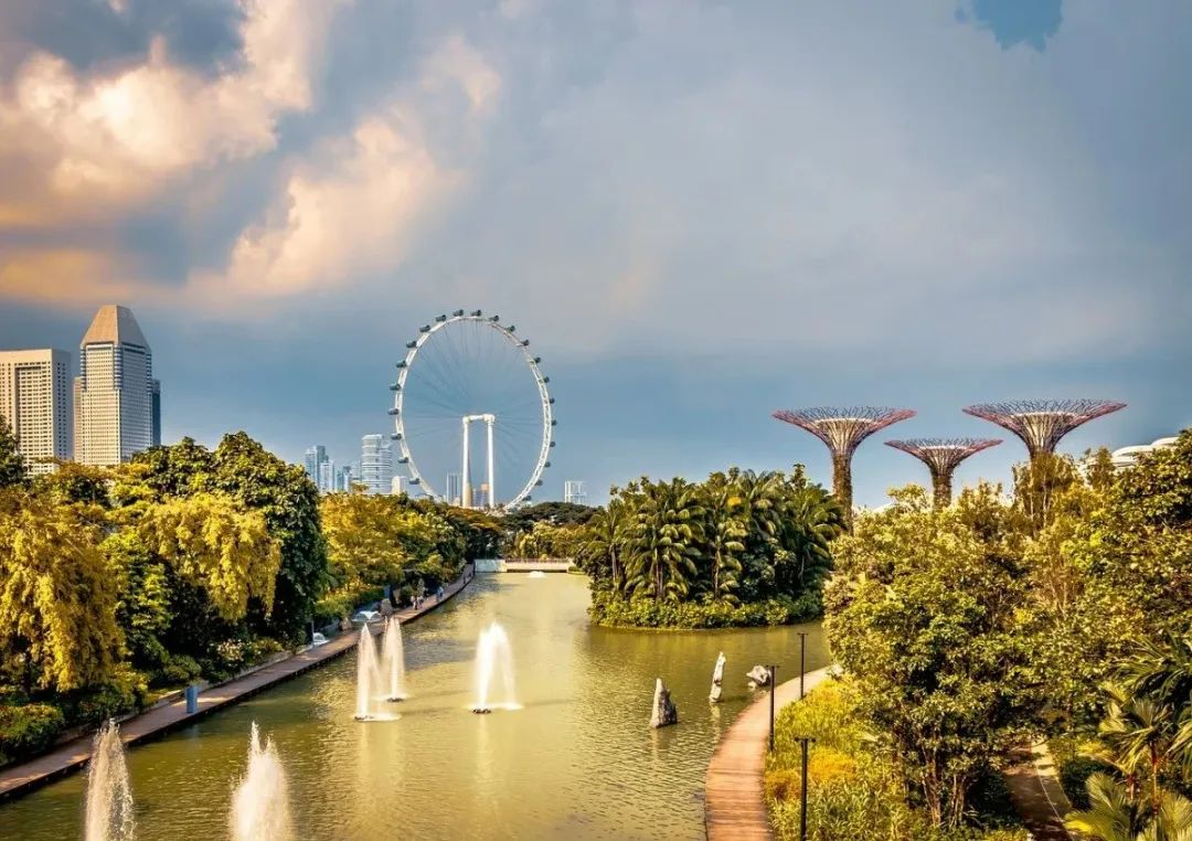 https://lingchen-resource.oss-cn-shenzhen.aliyuncs.com/admin/pro/20230323/142557image.png
