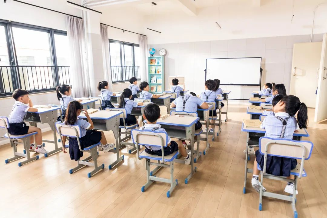 https://lingchen-resource.oss-cn-shenzhen.aliyuncs.com/admin/pro/20230629/091933image.png