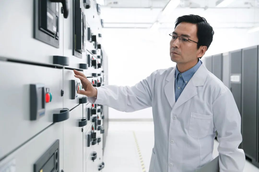 https://lingchen-resource.oss-cn-shenzhen.aliyuncs.com/admin/pro/20230817/094014image.png