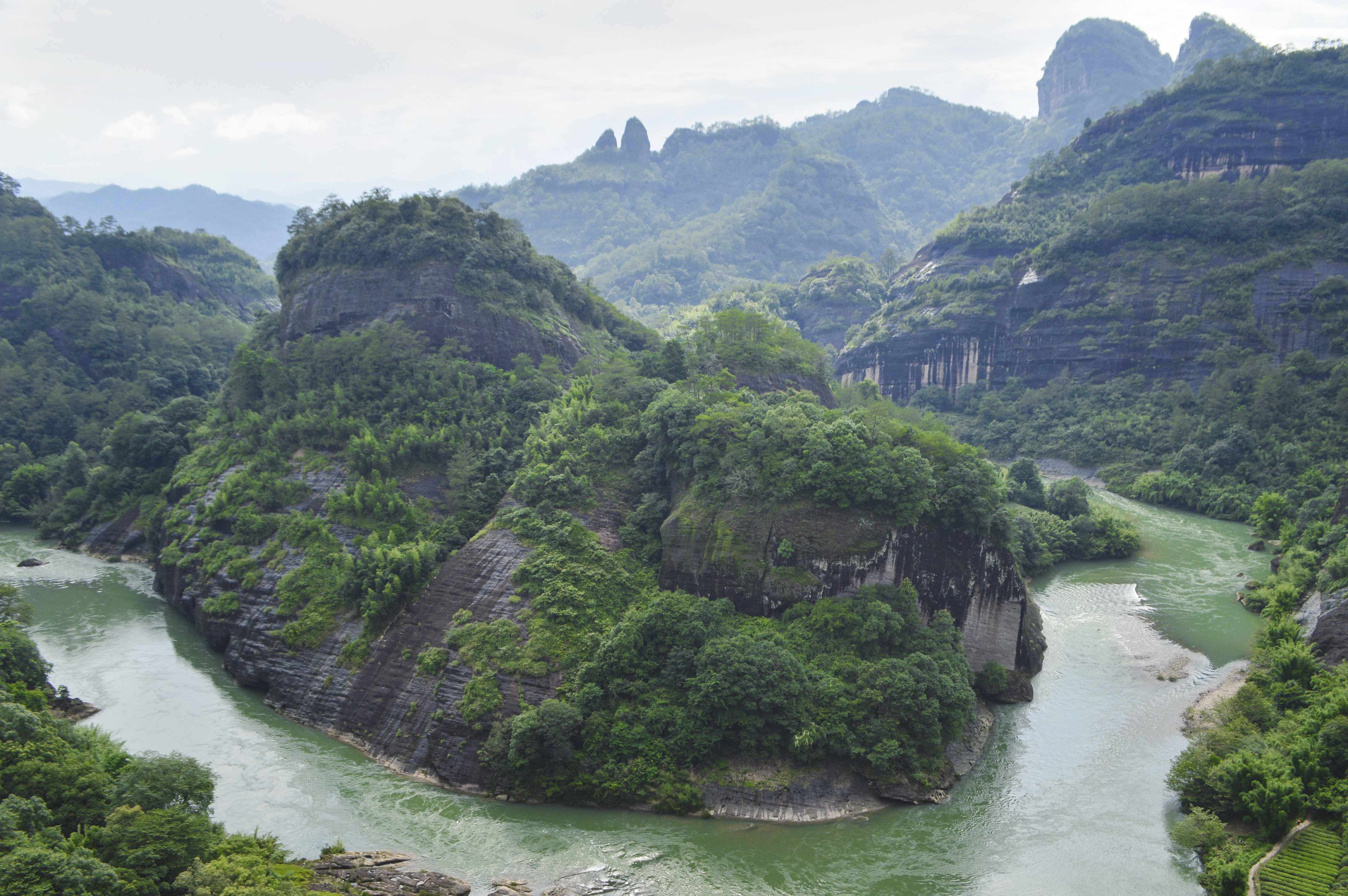 https://lingchen-resource.oss-cn-shenzhen.aliyuncs.com/admin/pro/20240930/1822195.jpg